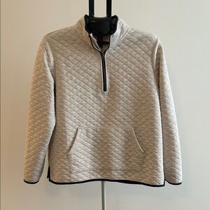Market & Spruce Beige Quilted Pullover